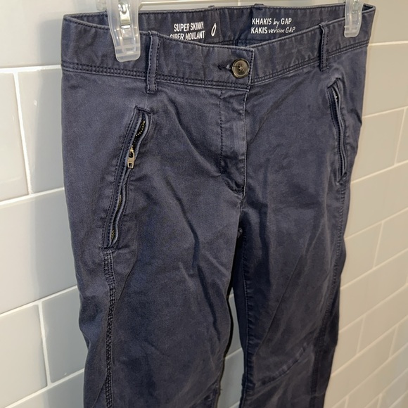 Gap Super Skinny Khakis - Picture 8 of 15